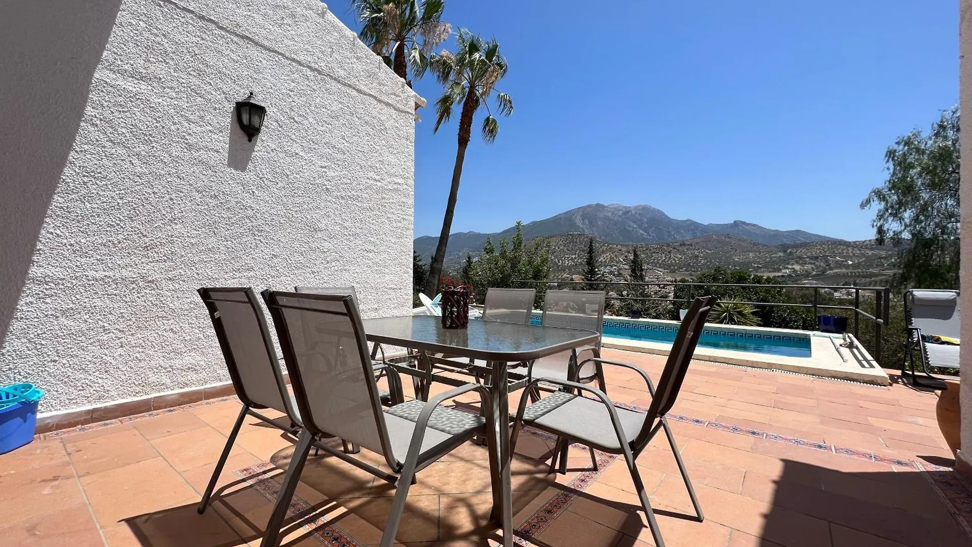 Cd-1383 Three Bedroom Villa With Pool Vinuela 0*,  Spain