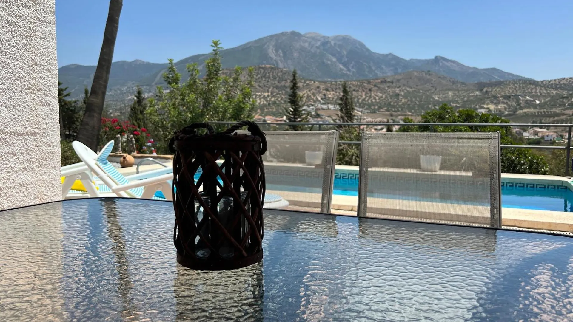Cd-1383 Three Bedroom Villa With Pool Vinuela