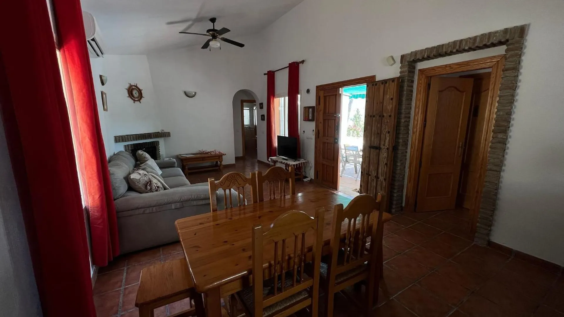 Cd-1383 Three Bedroom Villa With Pool Vinuela 0*,  Spain
