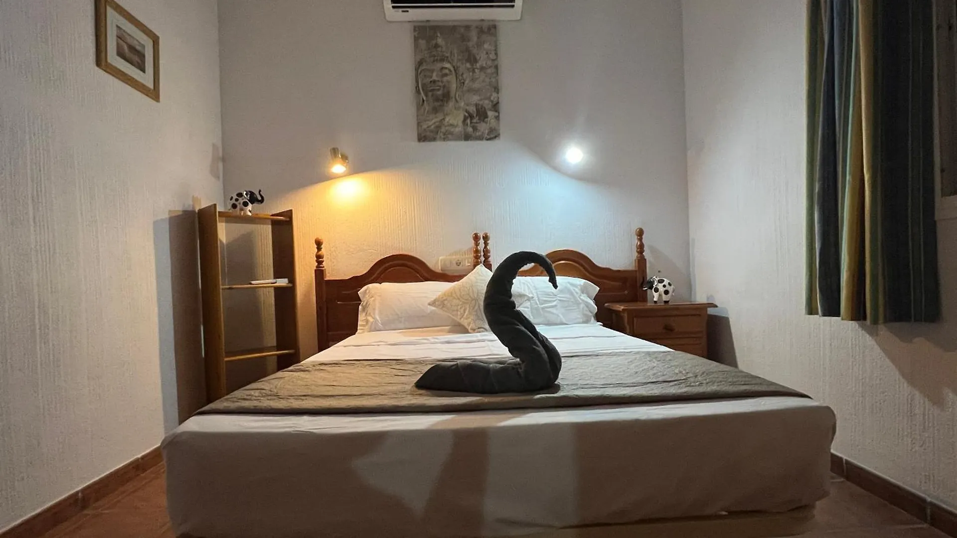 Cd-1383 Three Bedroom Villa With Pool Viñuela スペイン